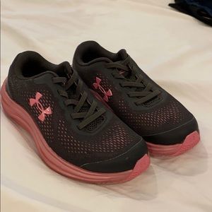 Girls under armour sneakers
